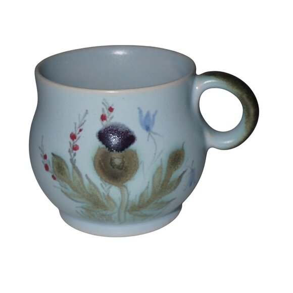 Buchan Thistle Pattern Scottish Pottery Flat Cup 2 7/8"‎  Stamped Retro - Picture 1 of 5